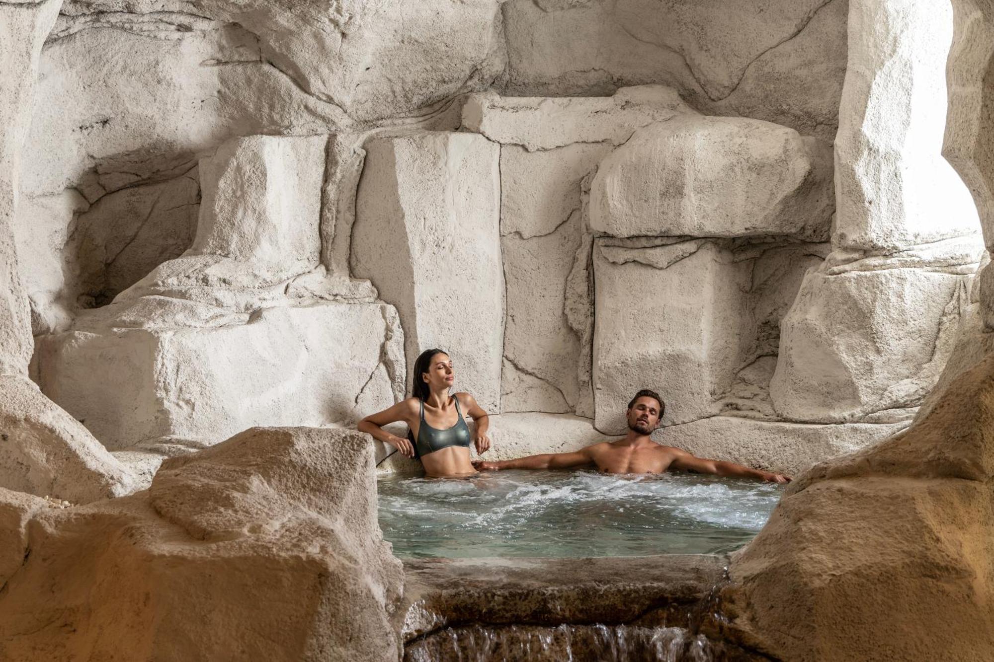 Cali Resort & Spa Designed For Adults By Louis Hotels Pegeia Exterior foto